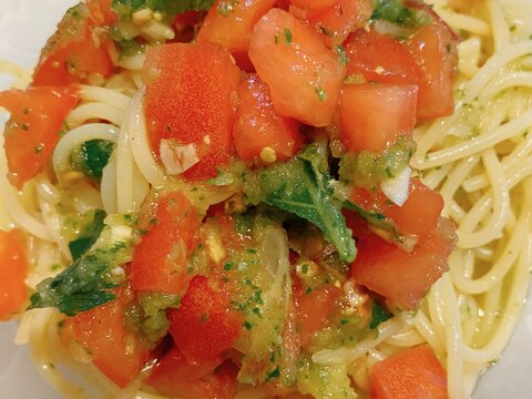 きゅうりとトマトの冷製パスタ